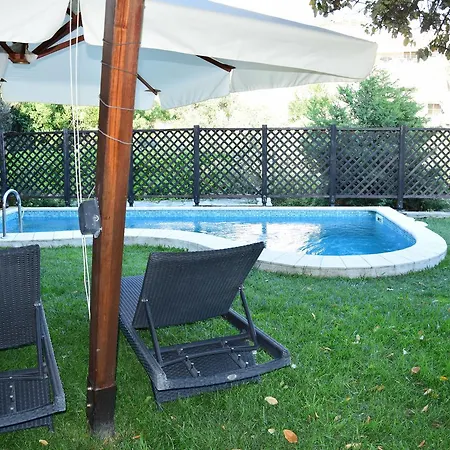 Pool Minas