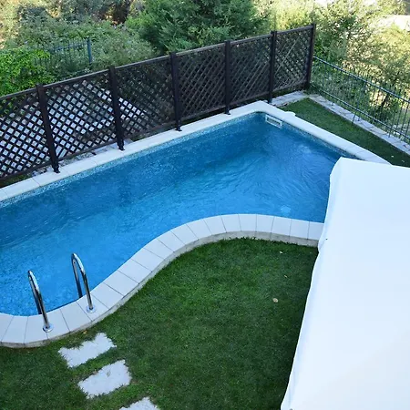 别墅 Pool Minas *